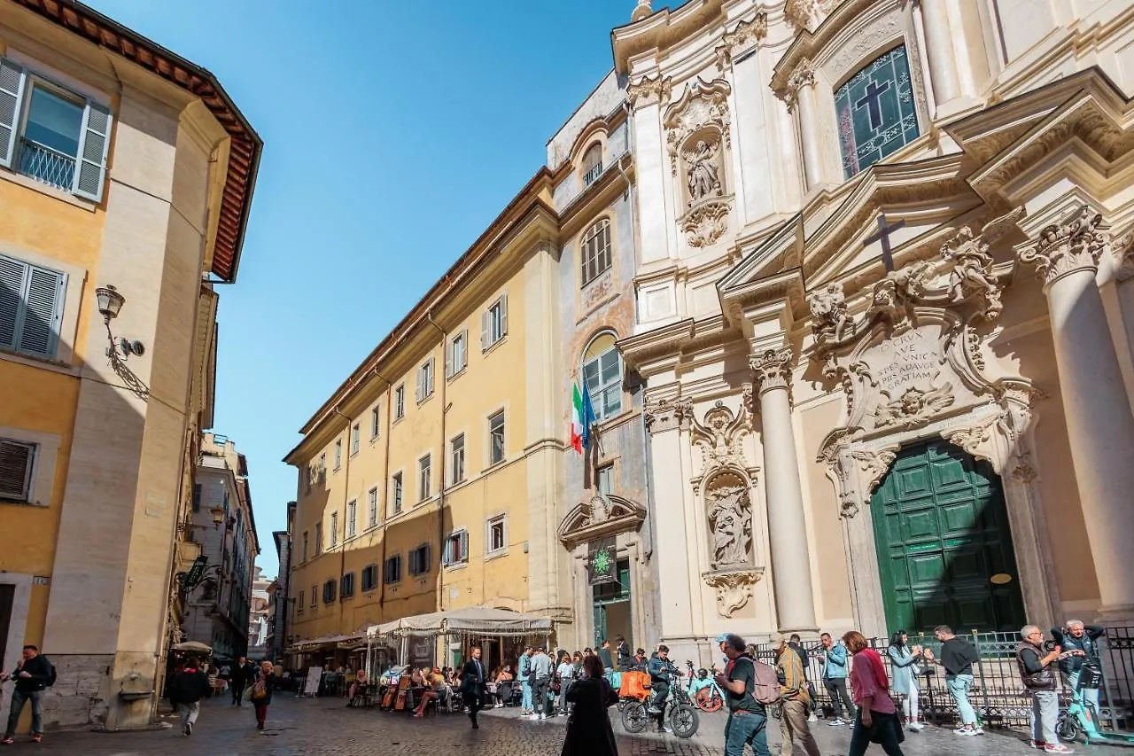 Guest house Mater Rooms&Suites, Self Check In Rome Italy
